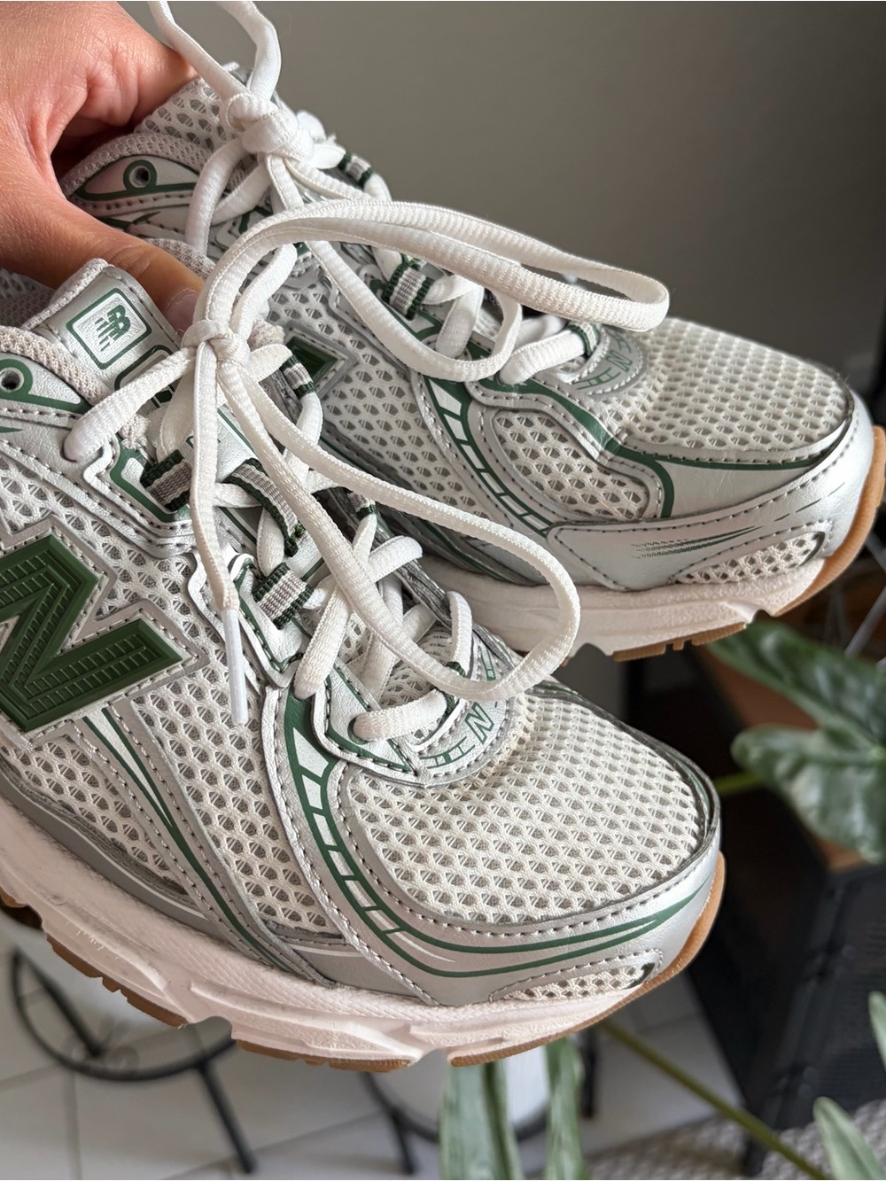 New Balance 740 White & Green Mesh Athletic Sneakers with Gum Sole - Picture 7 of 8